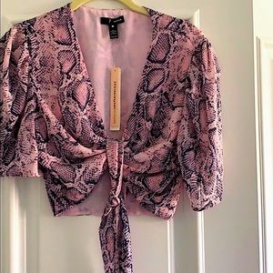 NWT crop top multi colored crop top